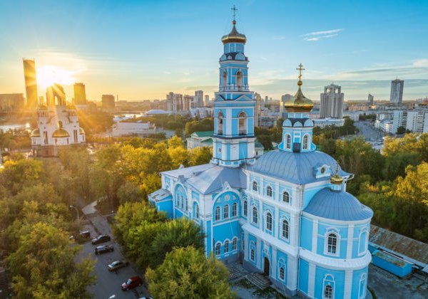 Групповая автобусно-пешеходная экскурсия «Добро пожаловать в Екатеринбург» - фото 2