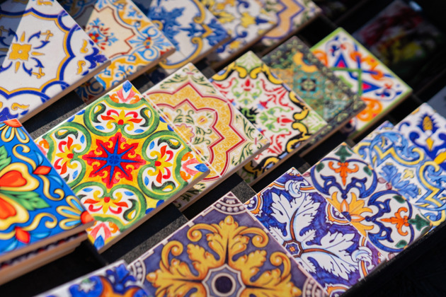 Фото - экскурсия: Мастер-класс по росписи плитки в технике азулежу