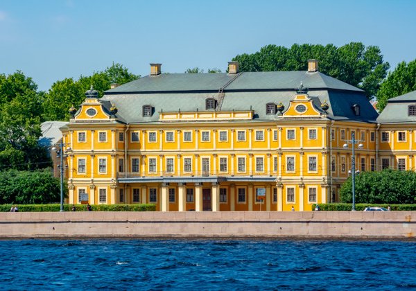 Экскурсия по дворцам Петербурга с визитом во Владимирский или Юсуповский дворец