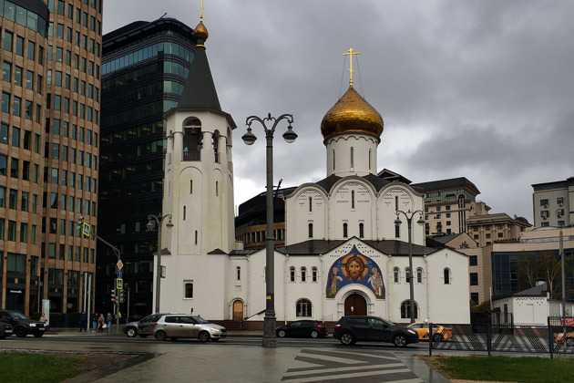 Прогулка по Миусской площади в поисках следов утраченного храма