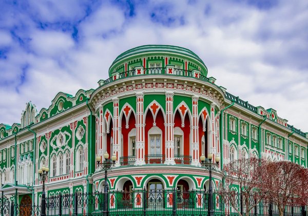 Индивидуальная обзорная экскурсия по Екатеринбургу
