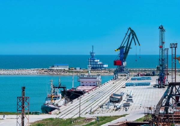«Солнце, море, город»: ваш идеальный день в Махачкале