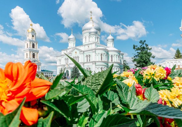 «Четвертый Удел Богородицы»: Дивеево и Дивеевский женский монастырь
