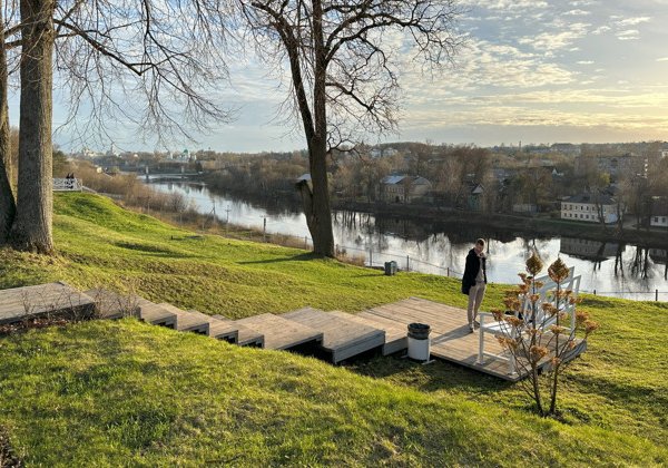 В купеческий Торжок и усадьбу Знаменское-Раек