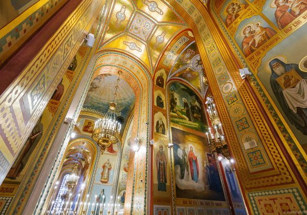 Экскурсия в храм Христа Спасителя с подъемом на смотровую площадку - фото 1