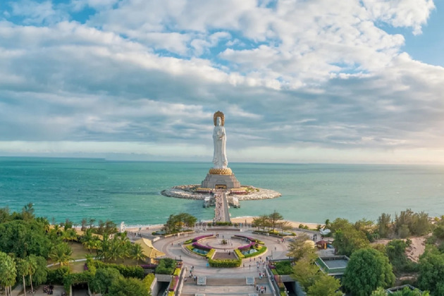 Фото - экскурсия: Детальное знакомство с Наньшанем: сады и статуя Гуаньинь