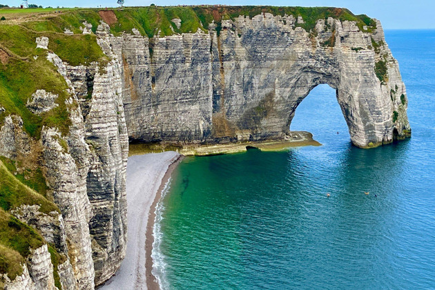 Фото - экскурсия: Нормандия для ценителей: дом Моне, скалы Этрета и  готический Руан  с гидом
