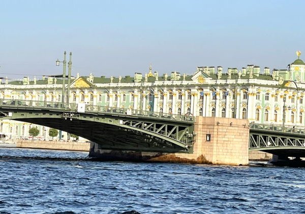 Петербург: шедевры Эрмитажа и музей Фаберже - фото 3