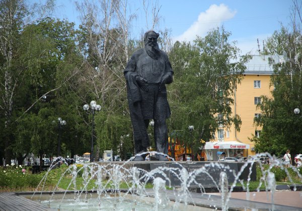 Лев Толстой и Тула: пешеходная экскурсия по местам жизни писателя