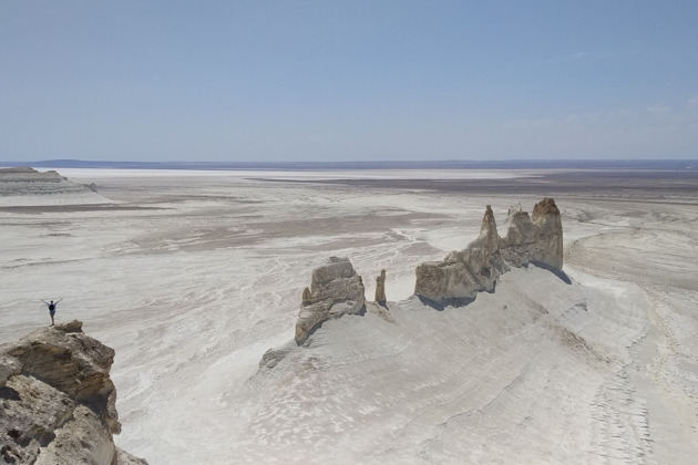 Бозжыра: поездка к белоснежным скалам