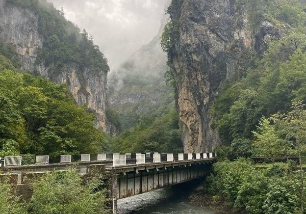 Гранд-тур в Абхазию: Гагра, озеро Рица и Новый Афон - фото 4