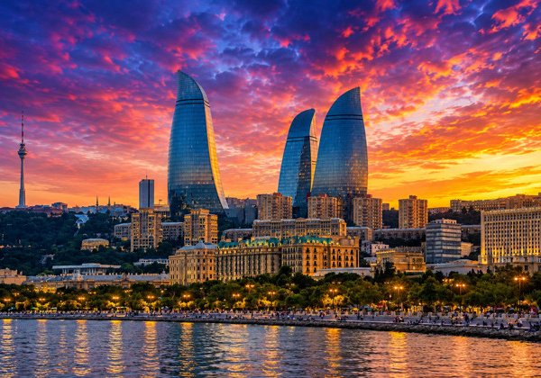 Морская прогулка по Бакинской бухте с панорамными видами Баку