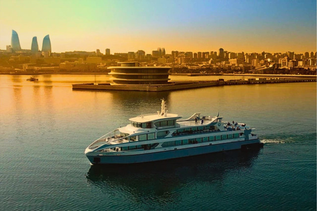 Фото - экскурсия: Прогулка по Бакинской бухте с панорамными видами города