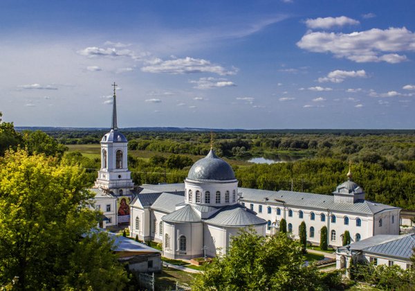 Там, где мел встречается с небом — индивидуальная поездка в Дивногорье