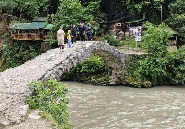 Горная Аджария: водопады, крепости и настоящее застолье - фото 4