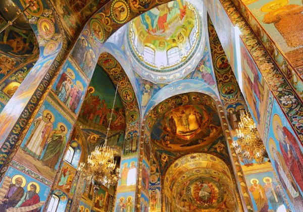 Обзорная экскурсия с посещением Спаса на Крови - фото 1