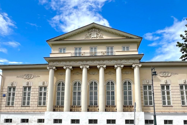 Прогулка по Пречистенке и ее переулкам в эпоху ампира и чумы