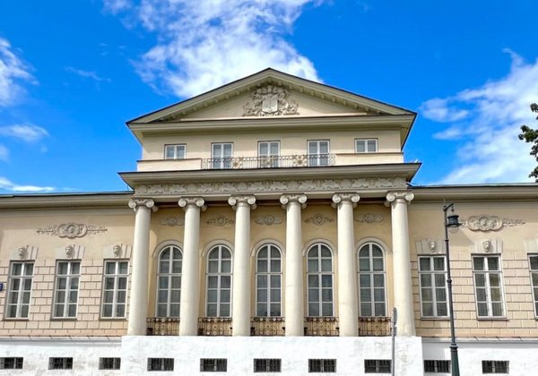 Ампир во время чумы — прогулка по Пречистенке и переулкам