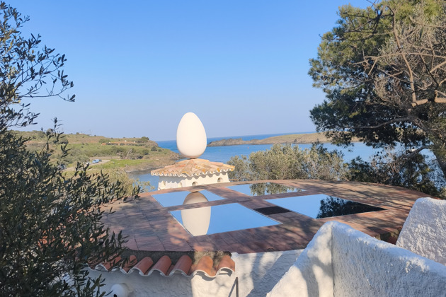 Фото - экскурсия: Треугольник Дали: Замок, Ателье и Театр