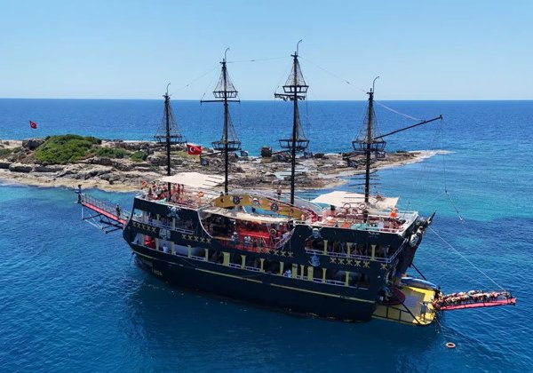 Сиде: Морская прогулка на остров Дельфинов с обедом