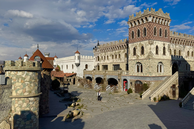 Фото - экскурсия: Священные места, дегустация вин и творческий урок