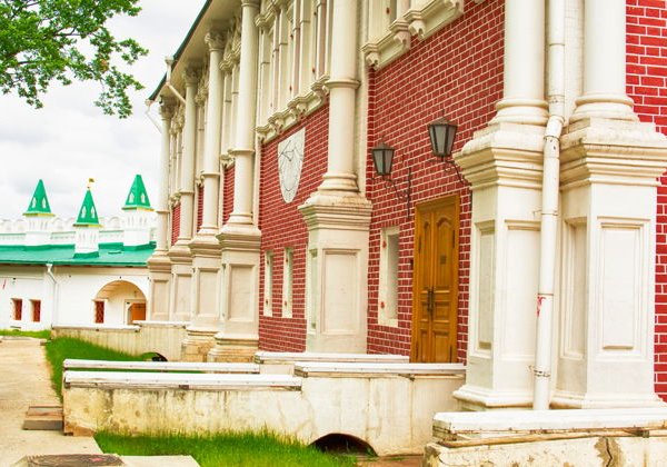 Царская обитель: экскурсия в Новодевичий монастырь с посещением музея - фото 3
