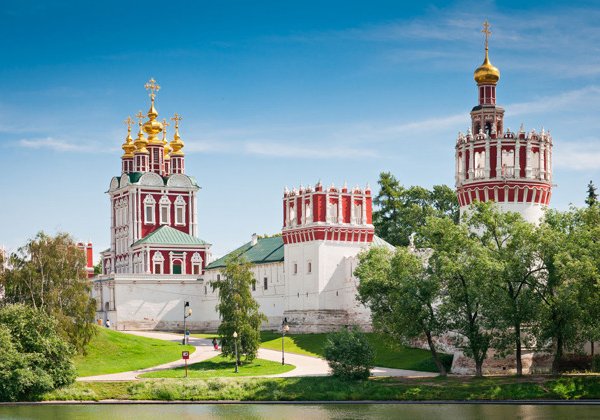 Царская обитель: экскурсия в Новодевичий монастырь с посещением музея