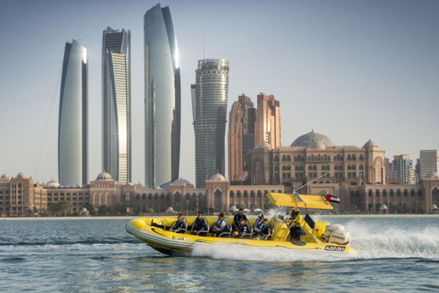 Фото экскурсии - Прогулка на скоростном катере по заливу Марина в Дубае - 13