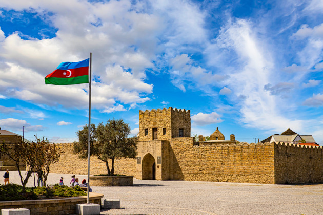 Фото - экскурсия: Гобустан, грязевые вулканы и храм огня — входные билеты включены