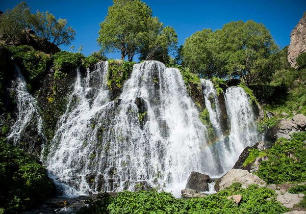 Крылья Татева, Шакинский водопад и пещерный город Хндзореск - фото 1
