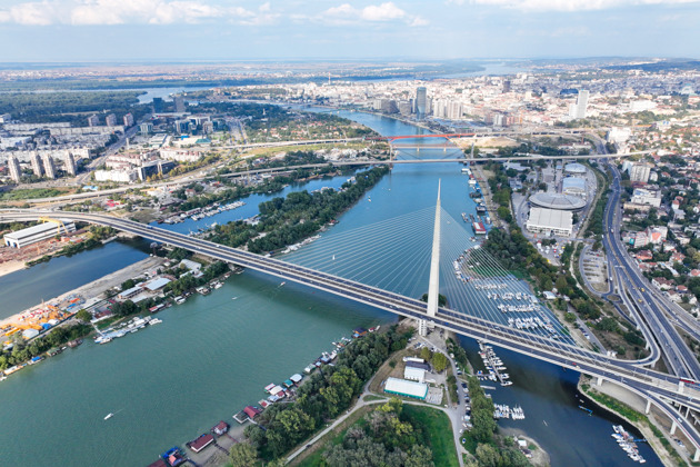 Прогулка на теплоходе по Дунаю и Саве в Белграде с экскурсоводом