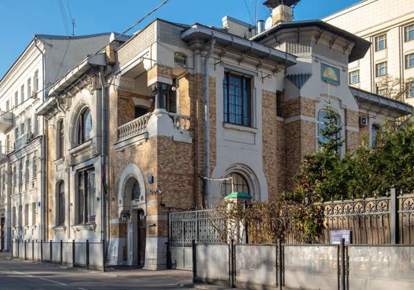 Архитектура для жизни— экскурсия про модерн на Пречистенке