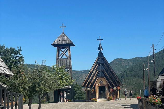 Фото - экскурсия: Путешествие из Белграда в Златибор и деревню Дрвенград Эмира Кустурицы