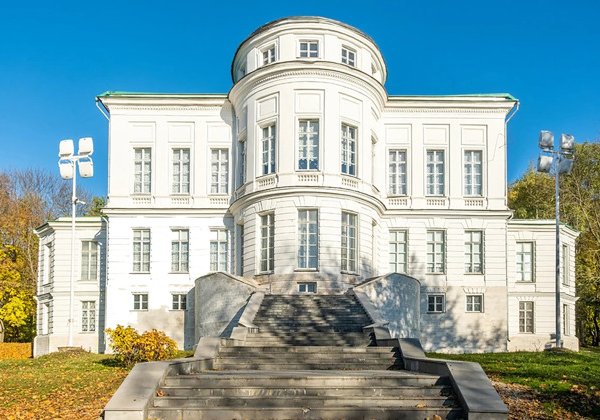 Из Тулы в Богородицкий дворец-музей и на экоферму (с заездом в Кондуки)