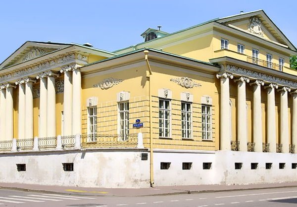 Денежная Пречистенка — прогулка по дворянским особнякам и усадьбам - фото 3