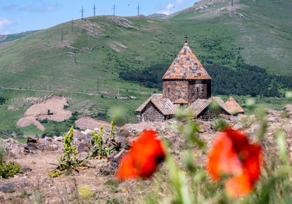  Севан, Севанаванк, Дилижан: старый город, монастырь  Агарцин, Мимино - фото 4