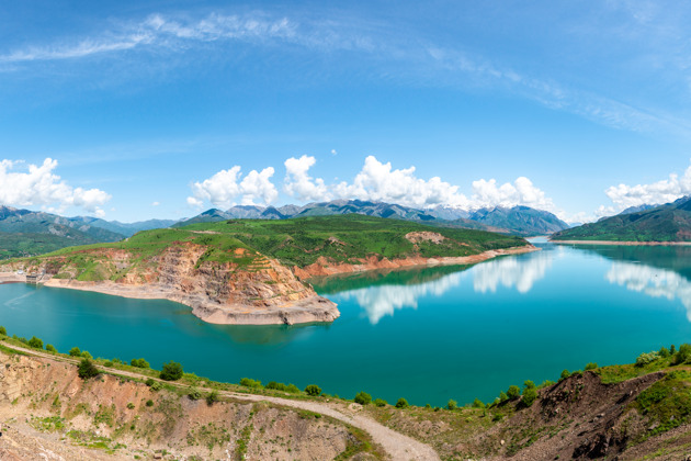 Групповой тур в горы Чимгана и к Чарвакскому водохранилищу