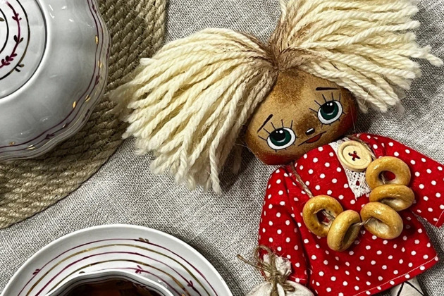 Фото - экскурсия: Встреча с домовым Кузей: семейное знакомство с русской кухней