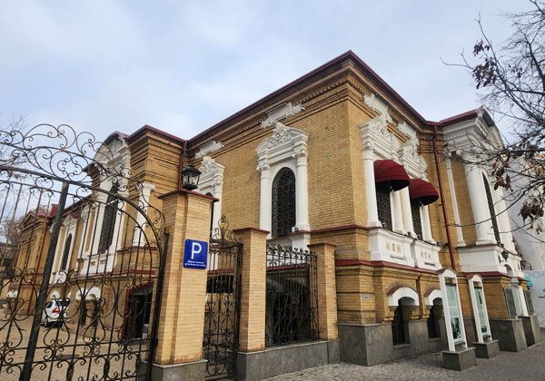 Имперский Ташкент: прогулка по европейской части города в мини-группе - фото 2