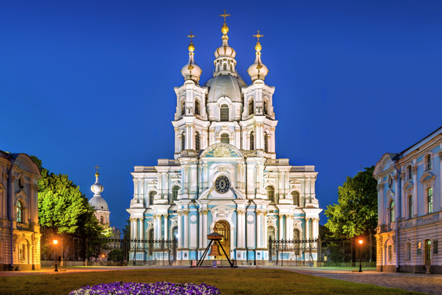 Ночная пасхальная экскурсия по шести храмам и ключевым достопримечательностям