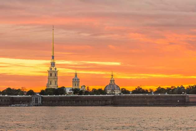 Вечерняя прогулка на катере к Финскому заливу