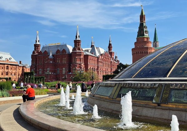 Москва за 3,5 часа: на автобусе по главным местам столицы с прогулками - фото 1
