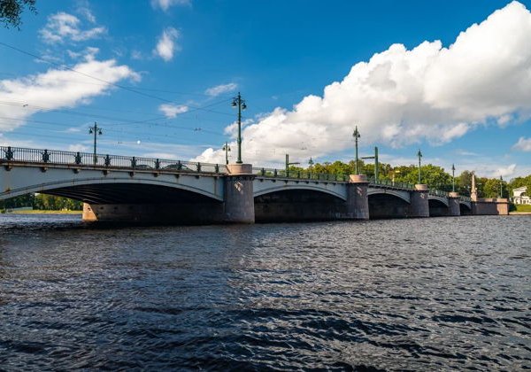 Вдоль берега Петроградского острова  - фото 2