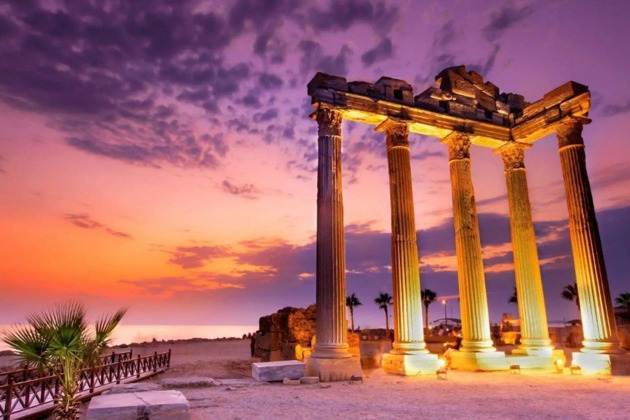 Путешествие по римским сокровищам Памфилии: Перге, Аспендос и Сиде