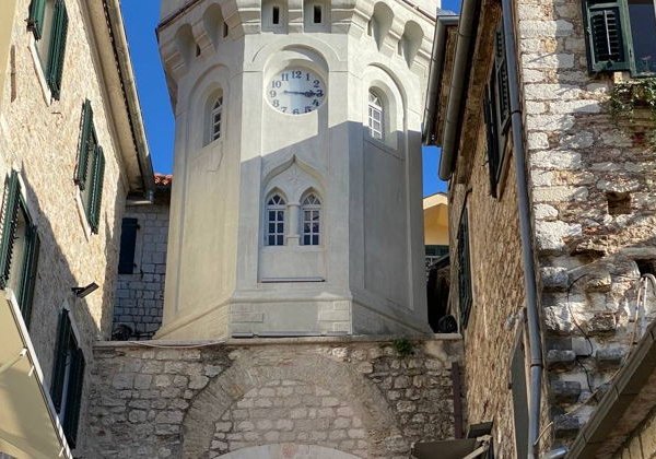 Автомобильная экскурсия из Тивата в Герцег Нови - фото 1