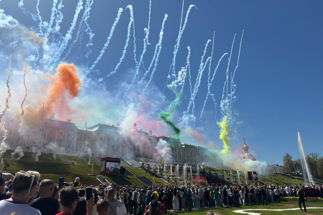 Торжественное открытие фонтанов в Петергофе 16 мая 2026 года