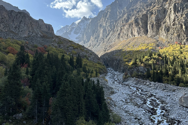 Однодневный поход в парк Ала-Арча: треккинг, горные пейзажи и чистейший воздух