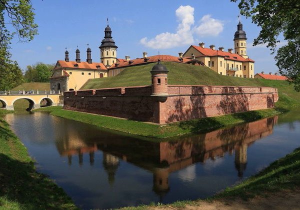 Из Бреста в сердце Беларуси: Коссово, Мир и Несвиж за один день - фото 4