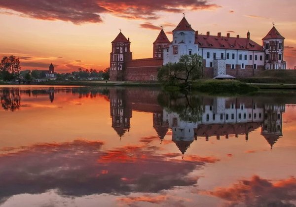Из Бреста в сердце Беларуси: Коссово, Мир и Несвиж за один день