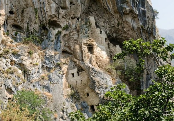 Код предков: тайные пещеры, места силы и термальные источники Абхазии - фото 2